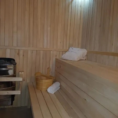 Trenchova 게스트하우스 반스코