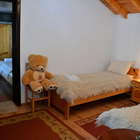 тренчова къща Къща за гости