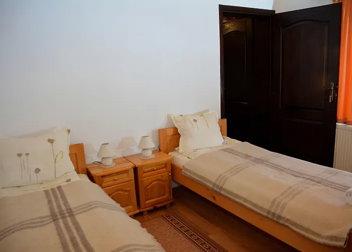 Trenchova 招待所 3*