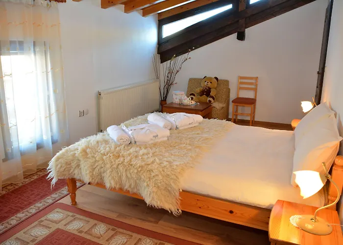 Trenchova 3* 班斯科