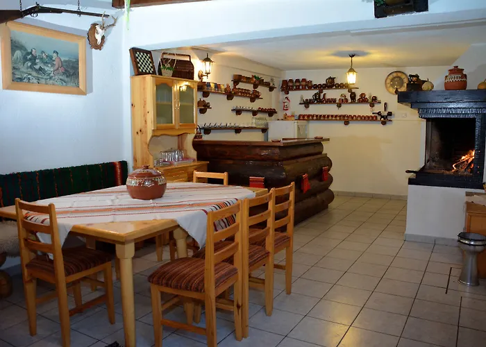 Trenchova 招待所 3*