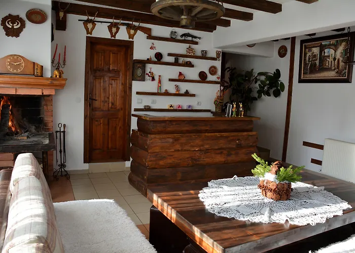 Trenchova 3* 班斯科