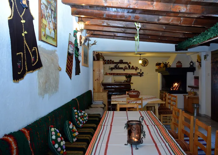 Trenchova 3* 班斯科